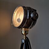 Former tripod projector, Besnard Paris, ca. 1910