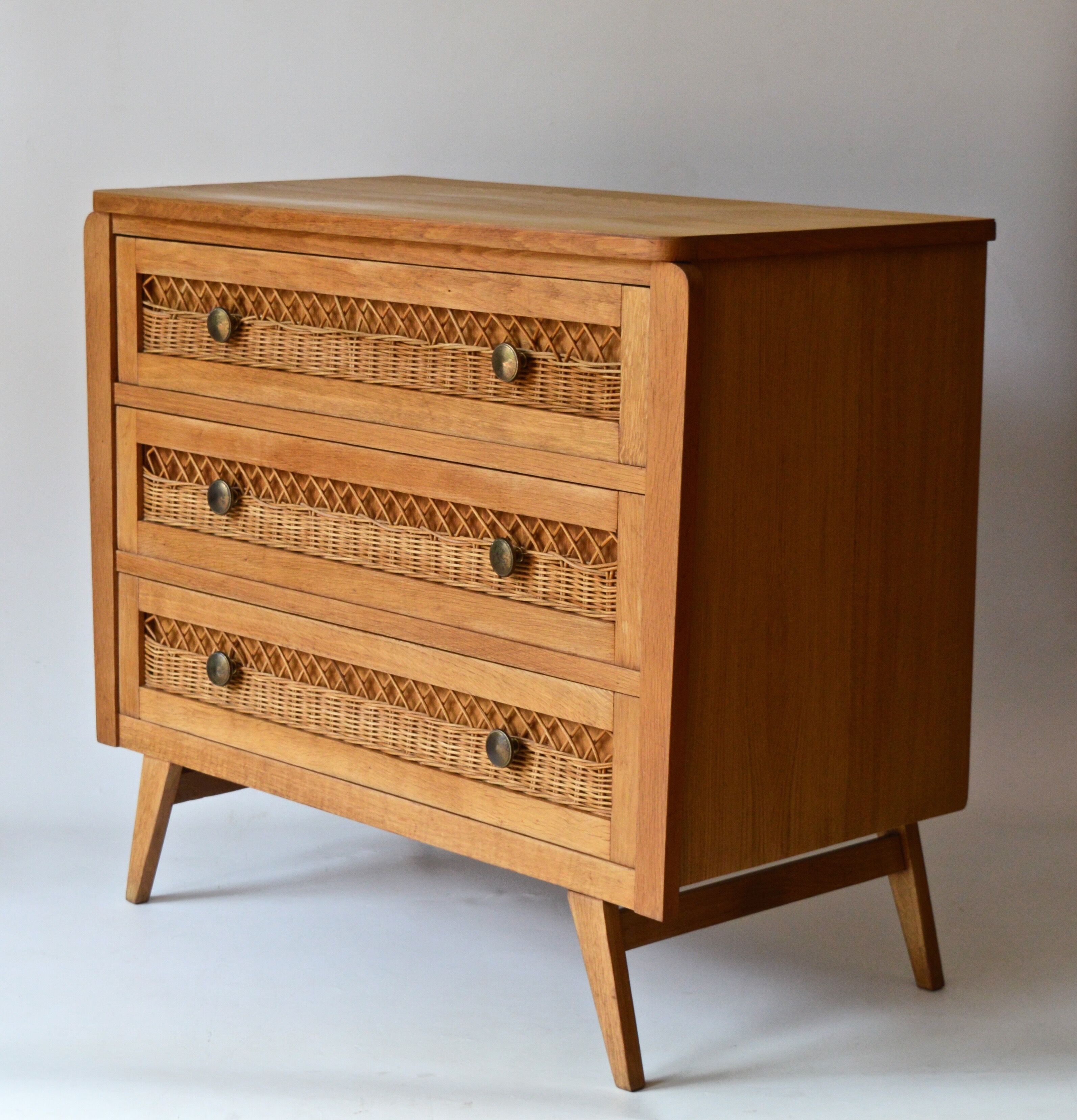 Rattan chest of drawers