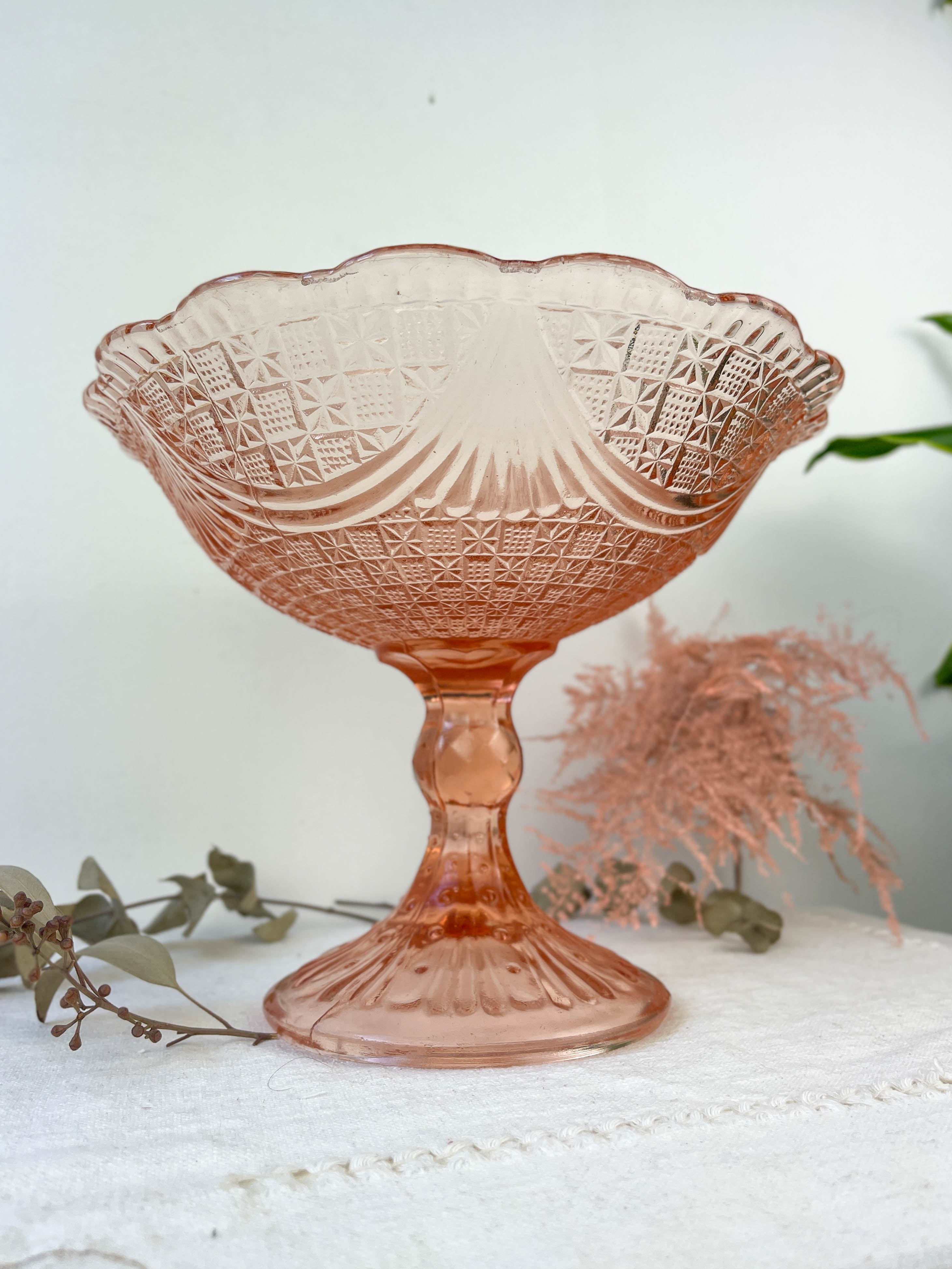 Vintage pink depression glass standing cut 50s