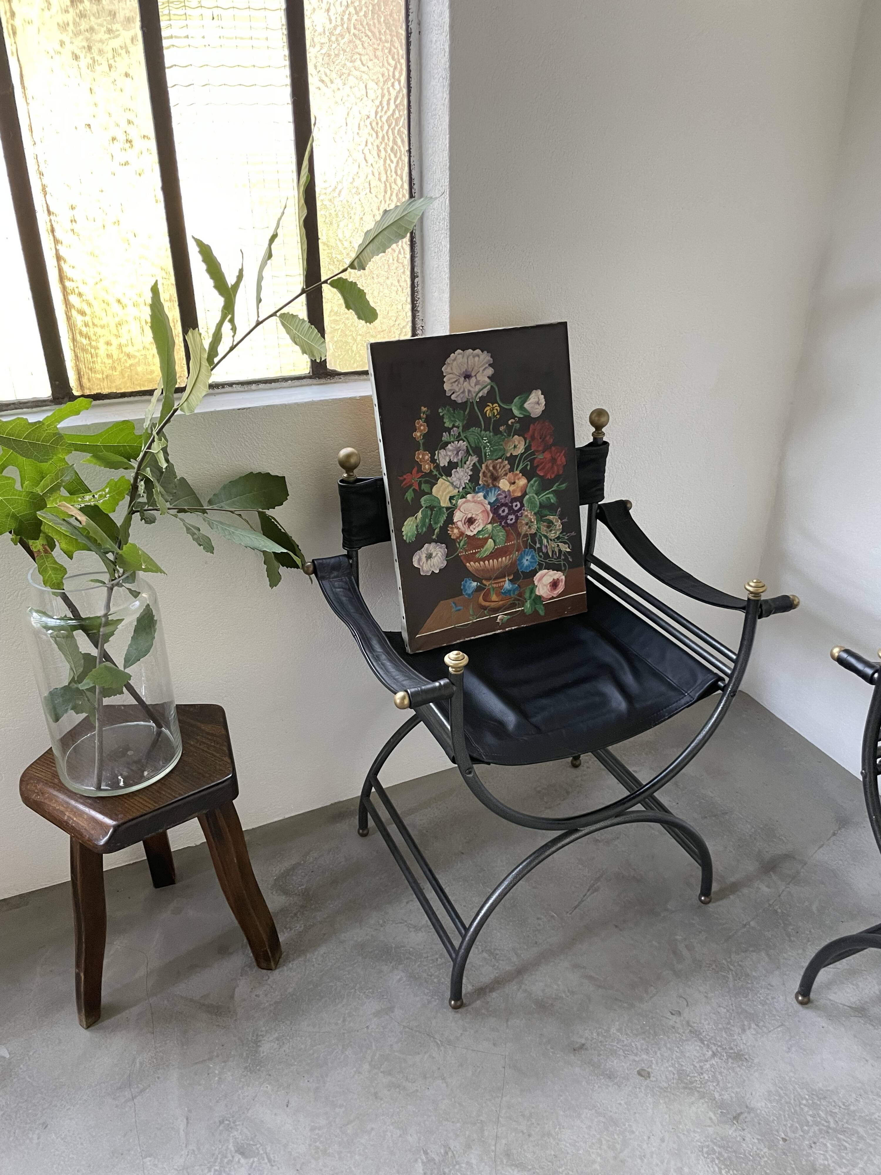 Oil painting on wood flowers signed Grumet