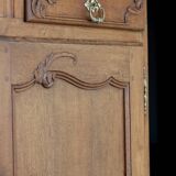 Sumptuous solid oak sideboard, 18th century provincial work
