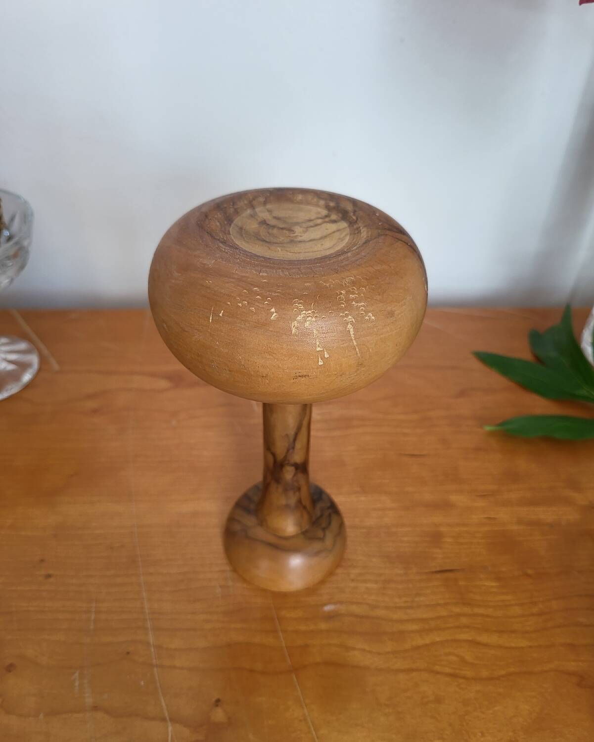 Porte chapeau en bois tourné, buis