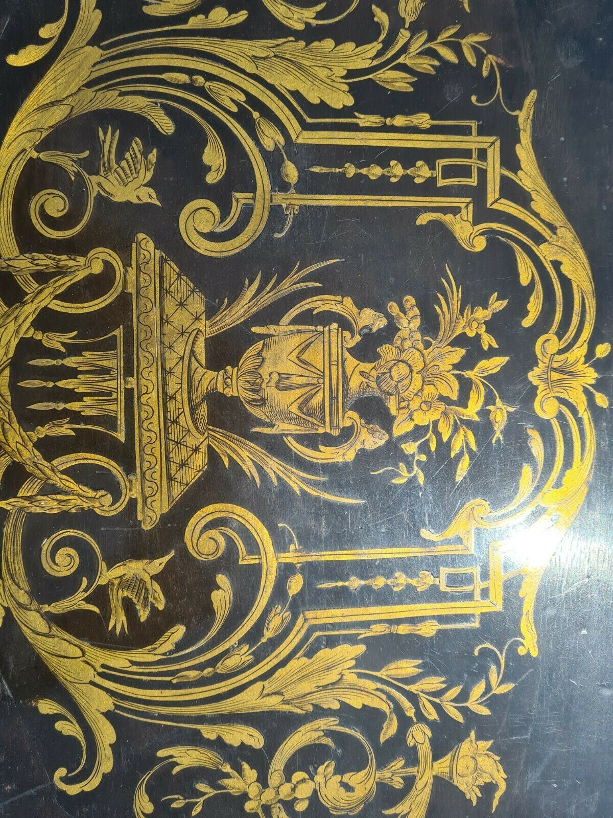 Napoleon iii desk table