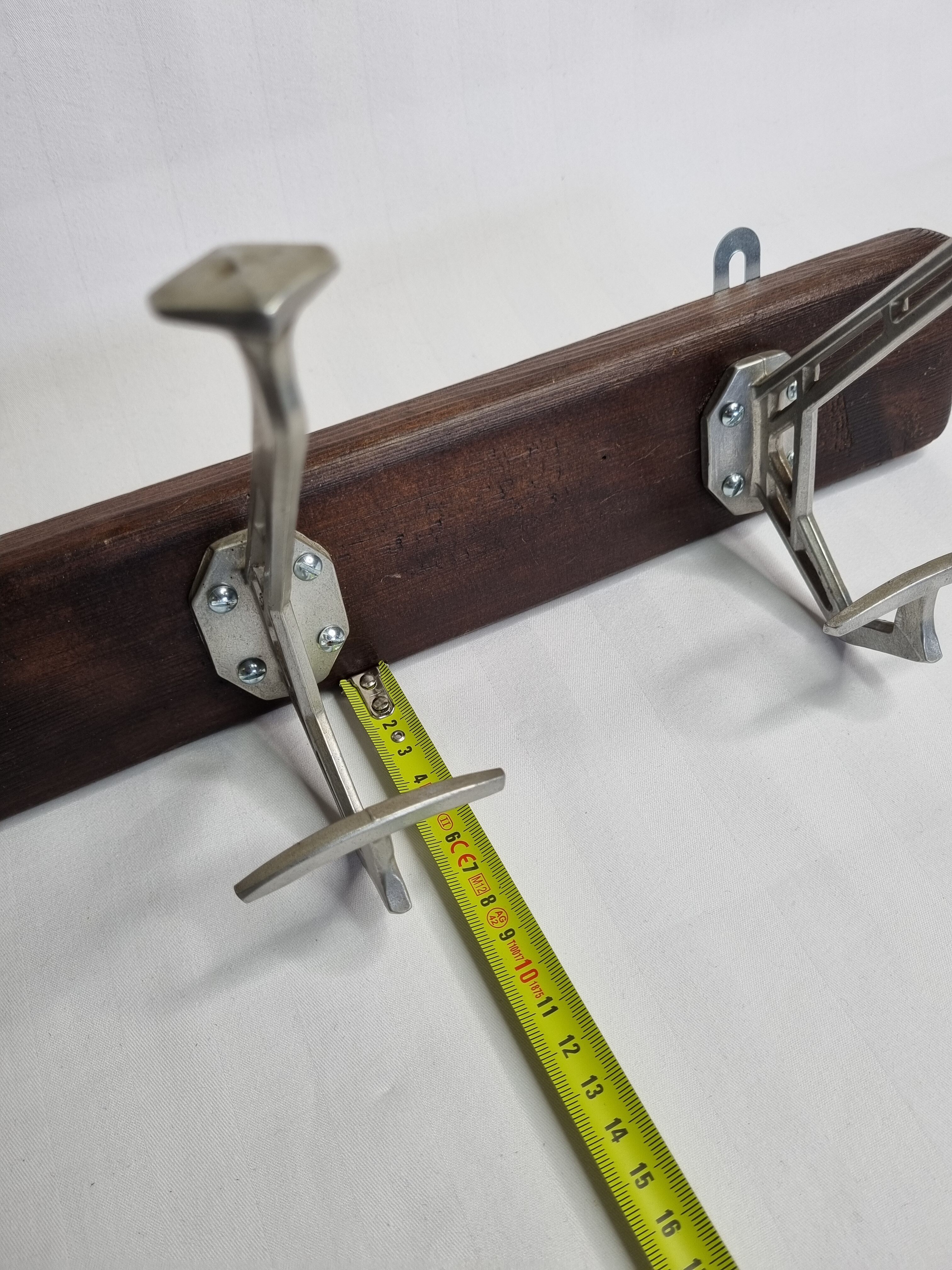 Art Deco wall rack in metal and wood, 3 hooks, 47 cm