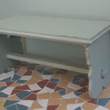 Bench patinated in green