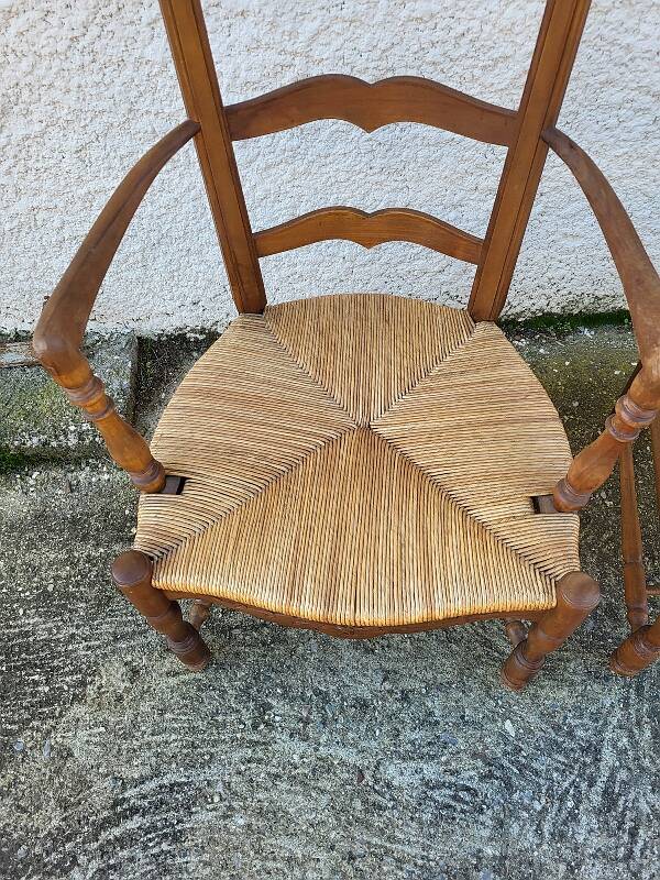 Pair of provencal straw armchairs in walnut