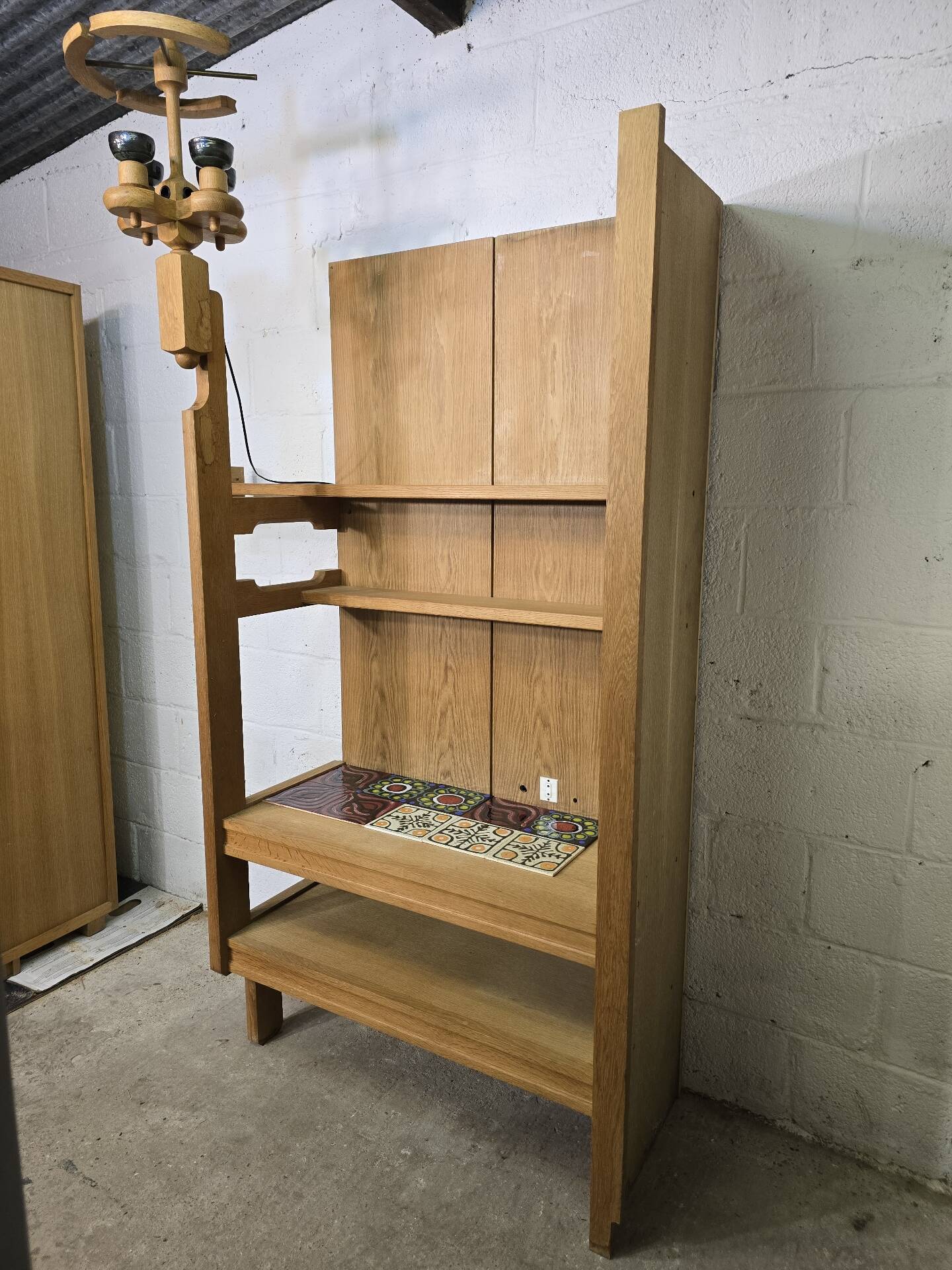 Guillerme and Chambron and Danikowski bookshelf 1960