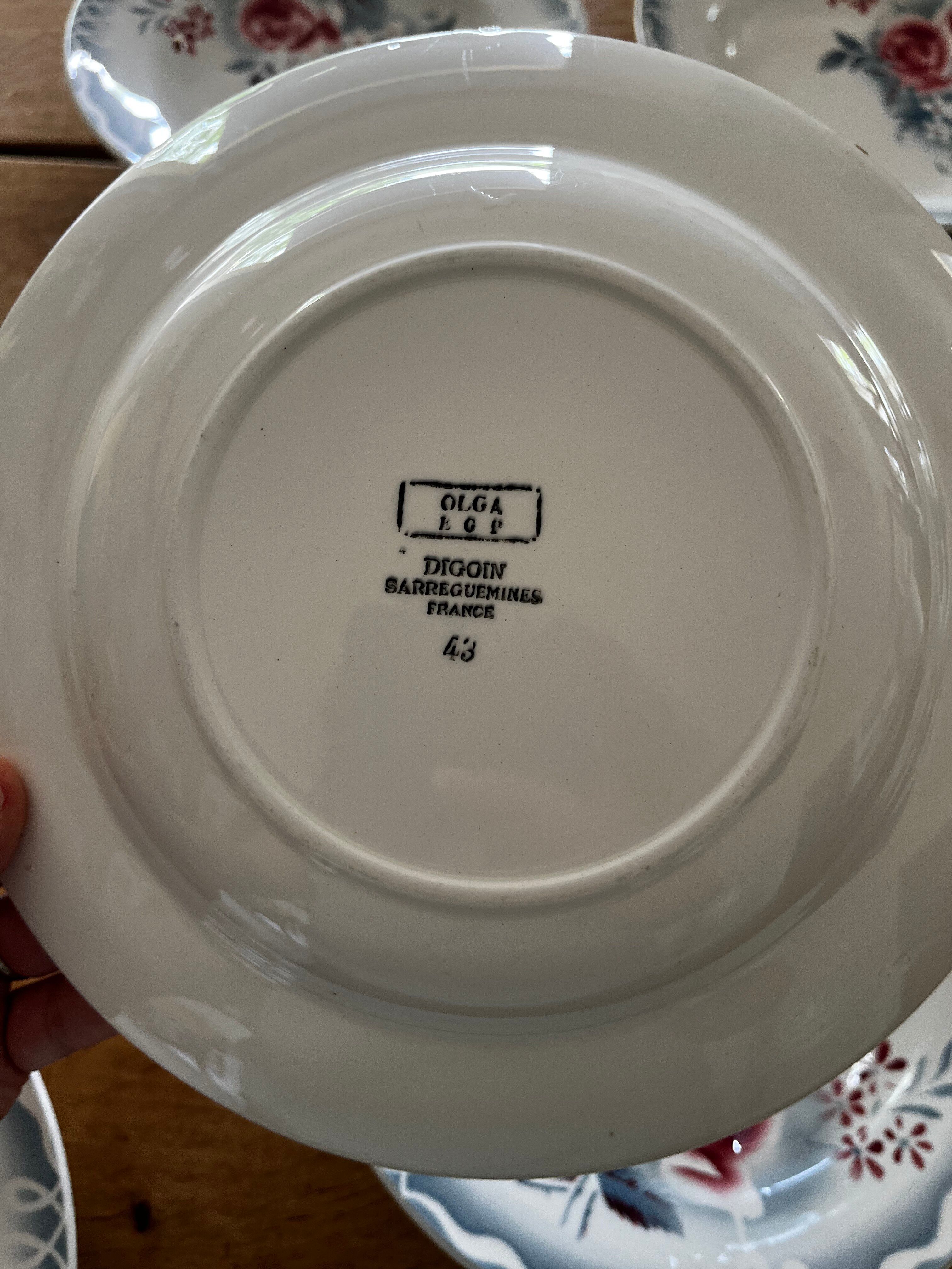 6 vintage deep plates