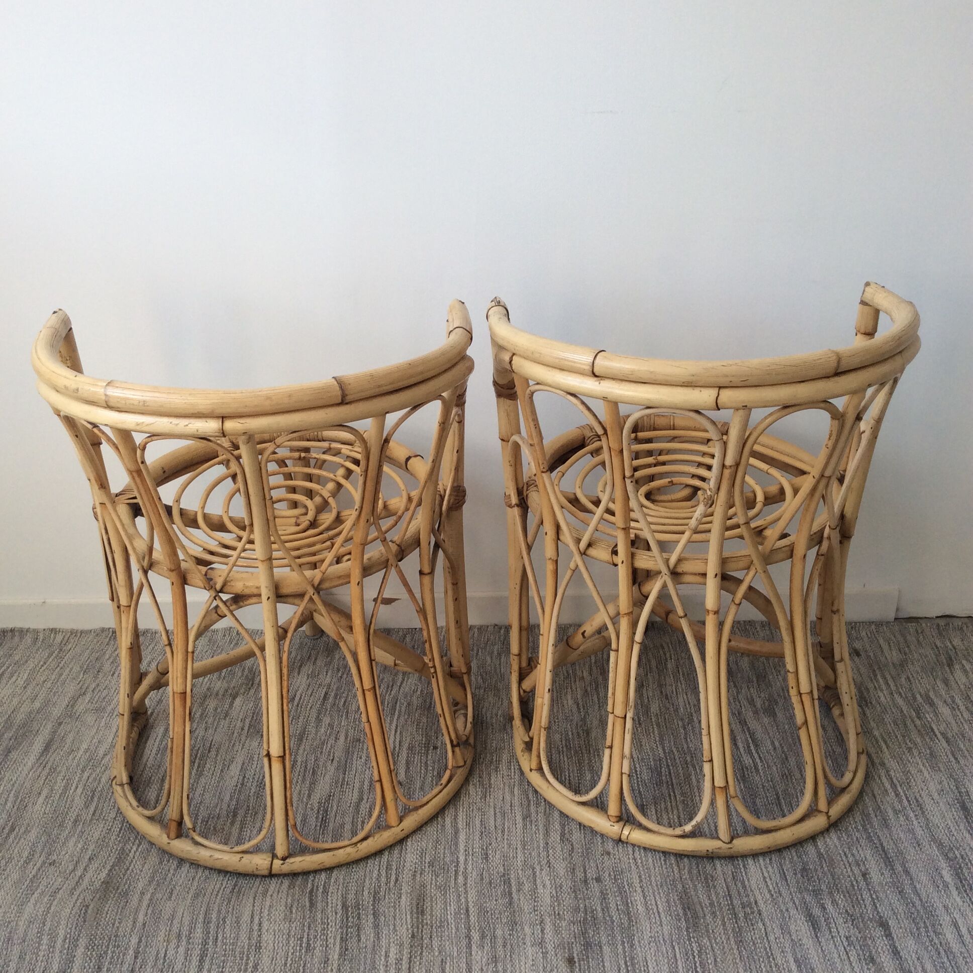 Pair of rattan armchairs from the 60/70s