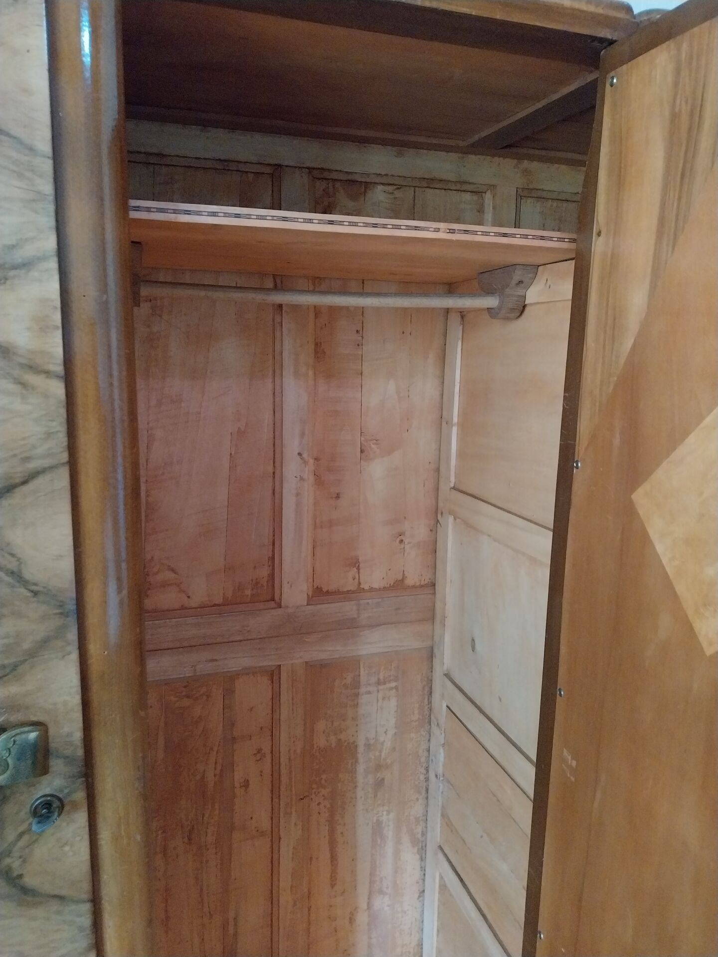Armoire art déco