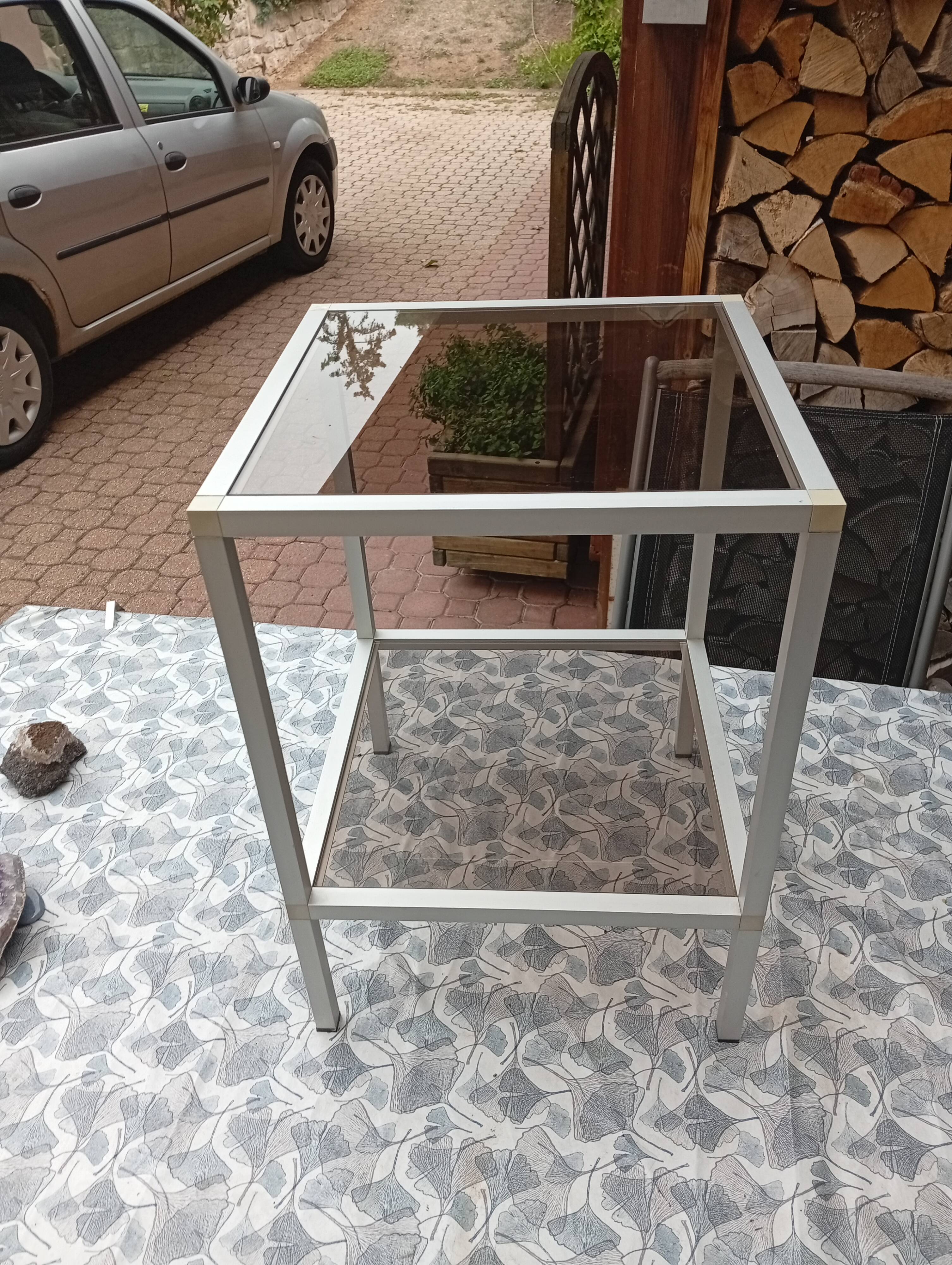 Table d'appoint en aluminium, vitres fumées