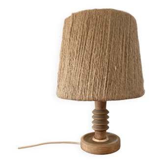 Table lamp