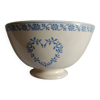Niderviller iron earth bowl heart model cross stitch