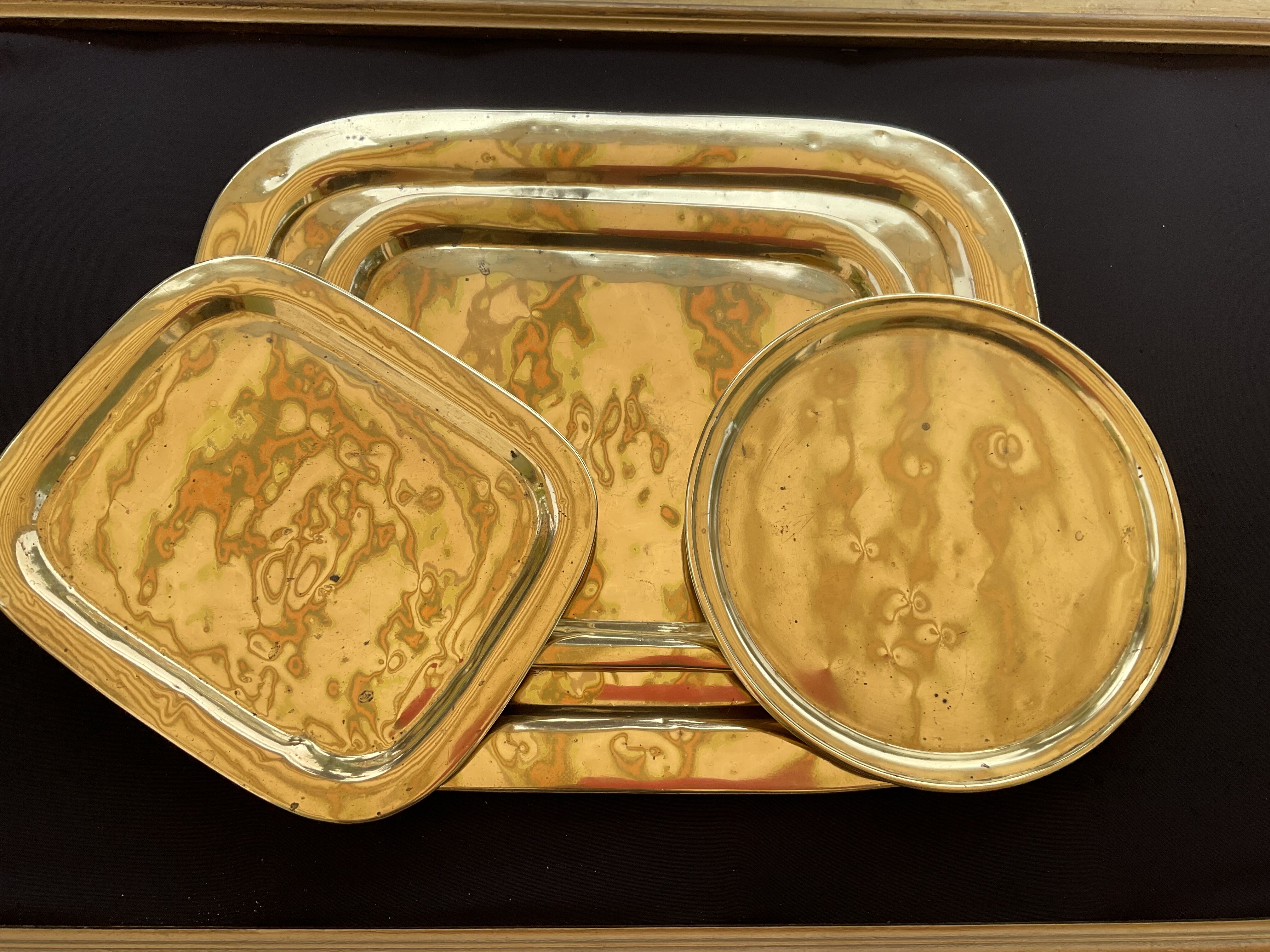 Set of 4 copper trays