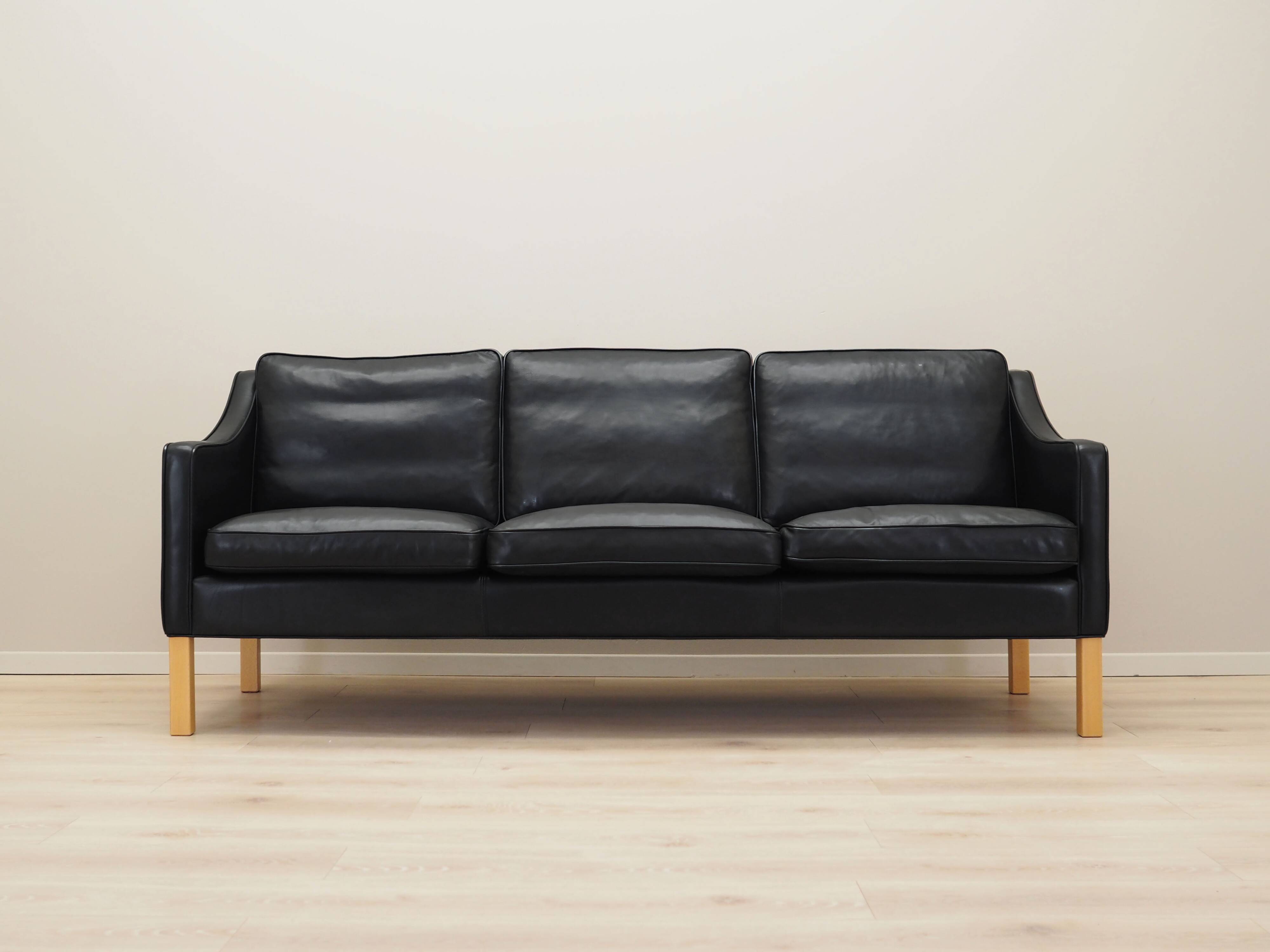 Black leather sofa, Danish design, 1970s, manufacture: Hurup Møbelfabrik