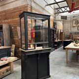 Former 19th century reception counter
