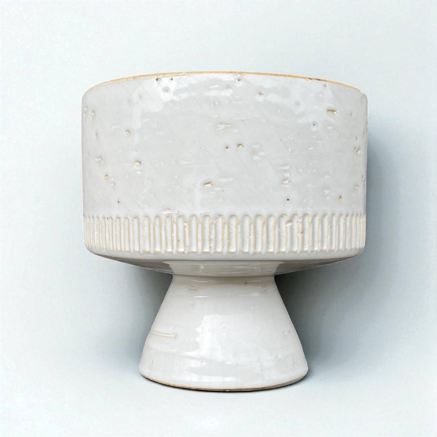 bol sur pied en céramique blanche design moderniste scandinave 60 cache-pot