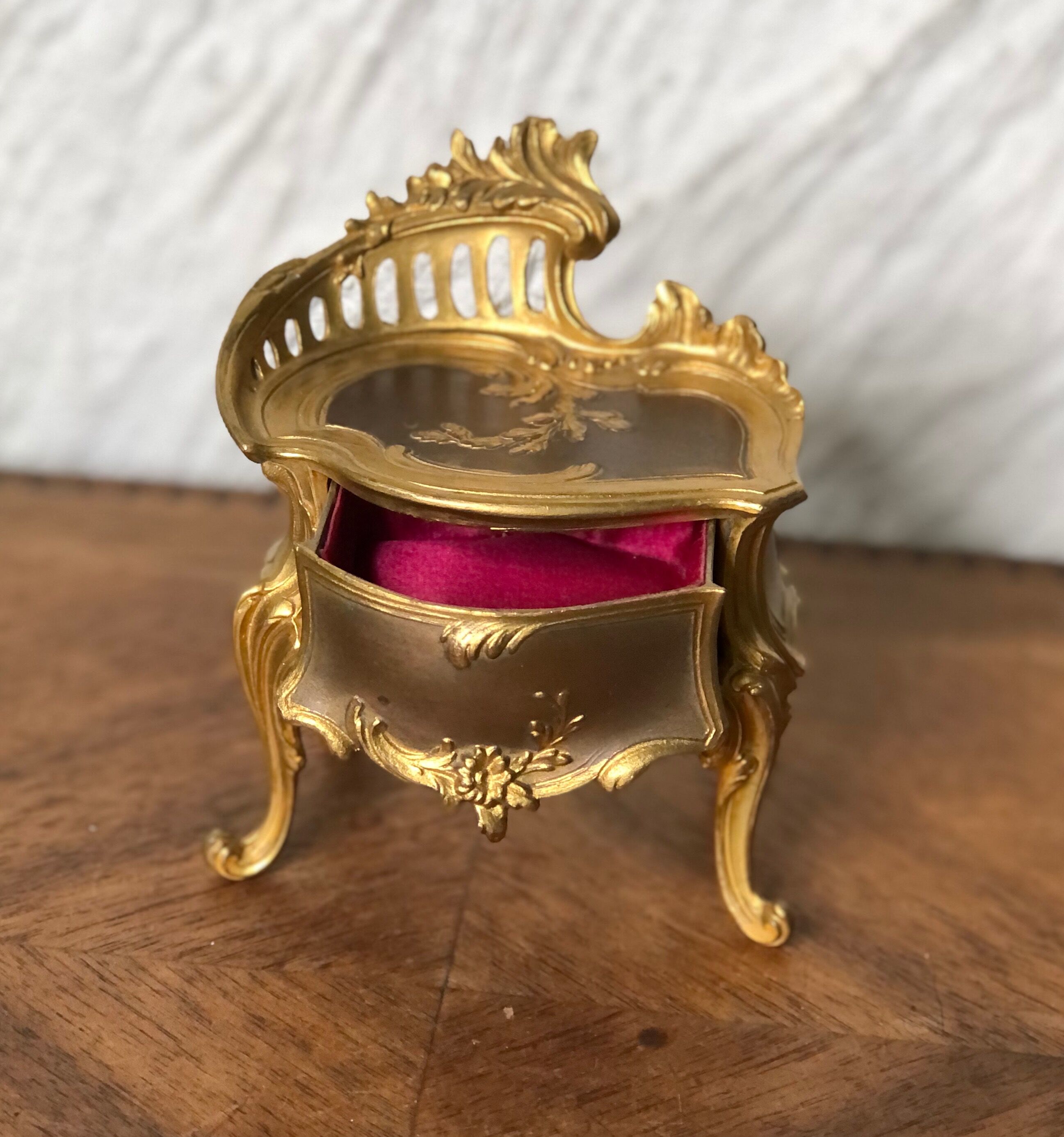 Coffret à bijoux en bronze doré