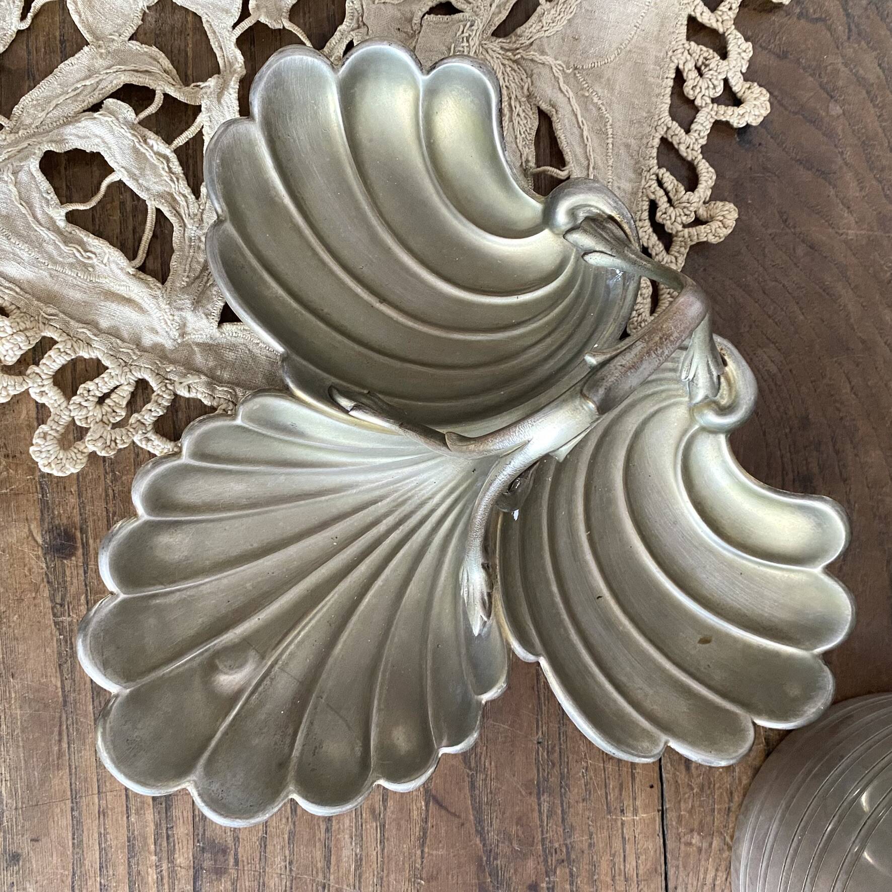 Art Nouveau silver-plated serving tray