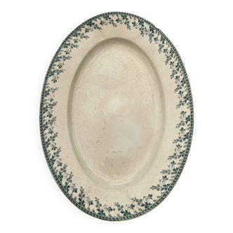 opaque porcelain dish from Gien (Montigny model)