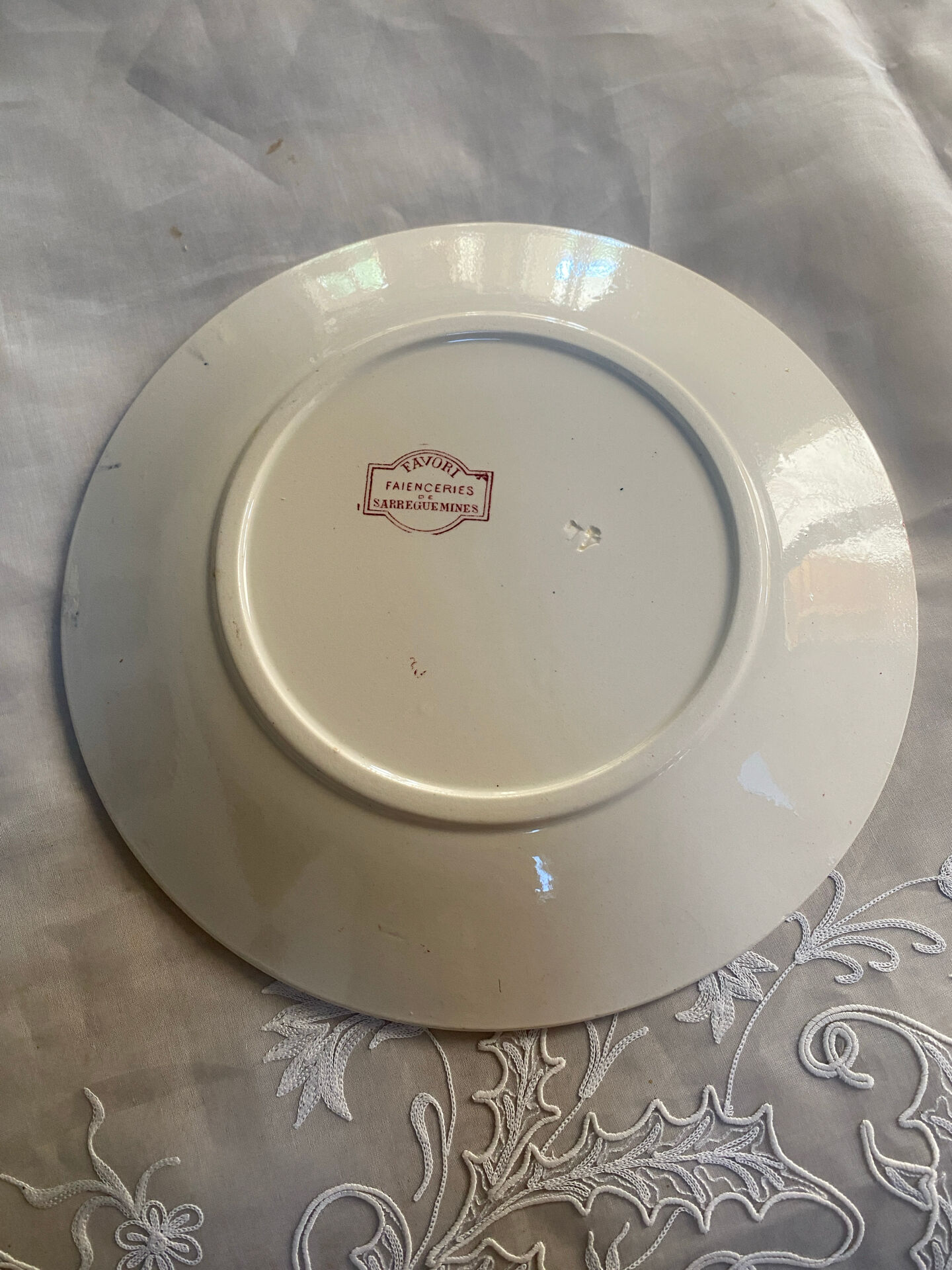 Flat plate model Favourite from Sarreguemines