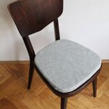 Ensemble de quatre chaises de salle à manger du milieu du siècle des années 1960 par TON