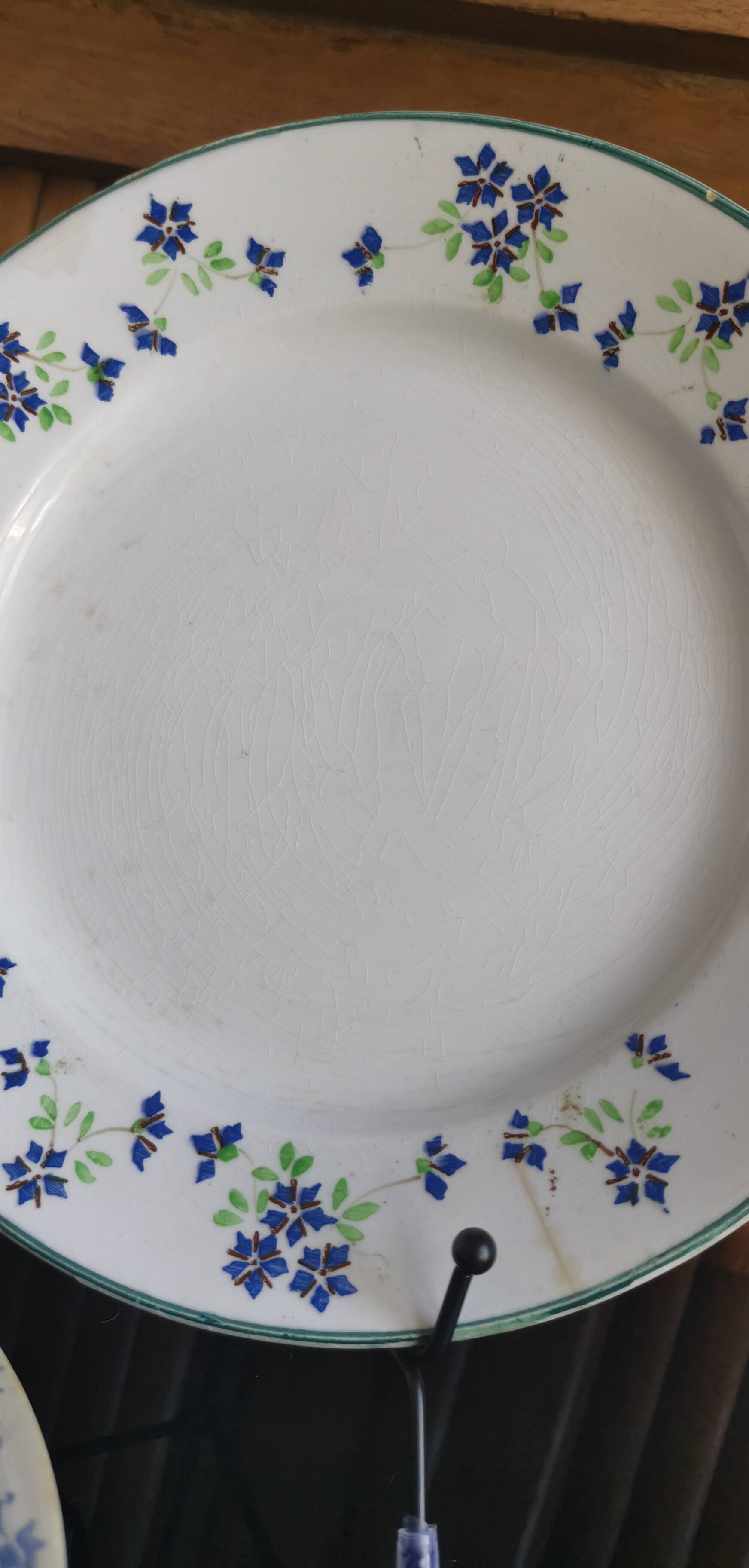 6 assiettes anciennes dépareillées bleues et blanches, St Amand, Moulin des Loups