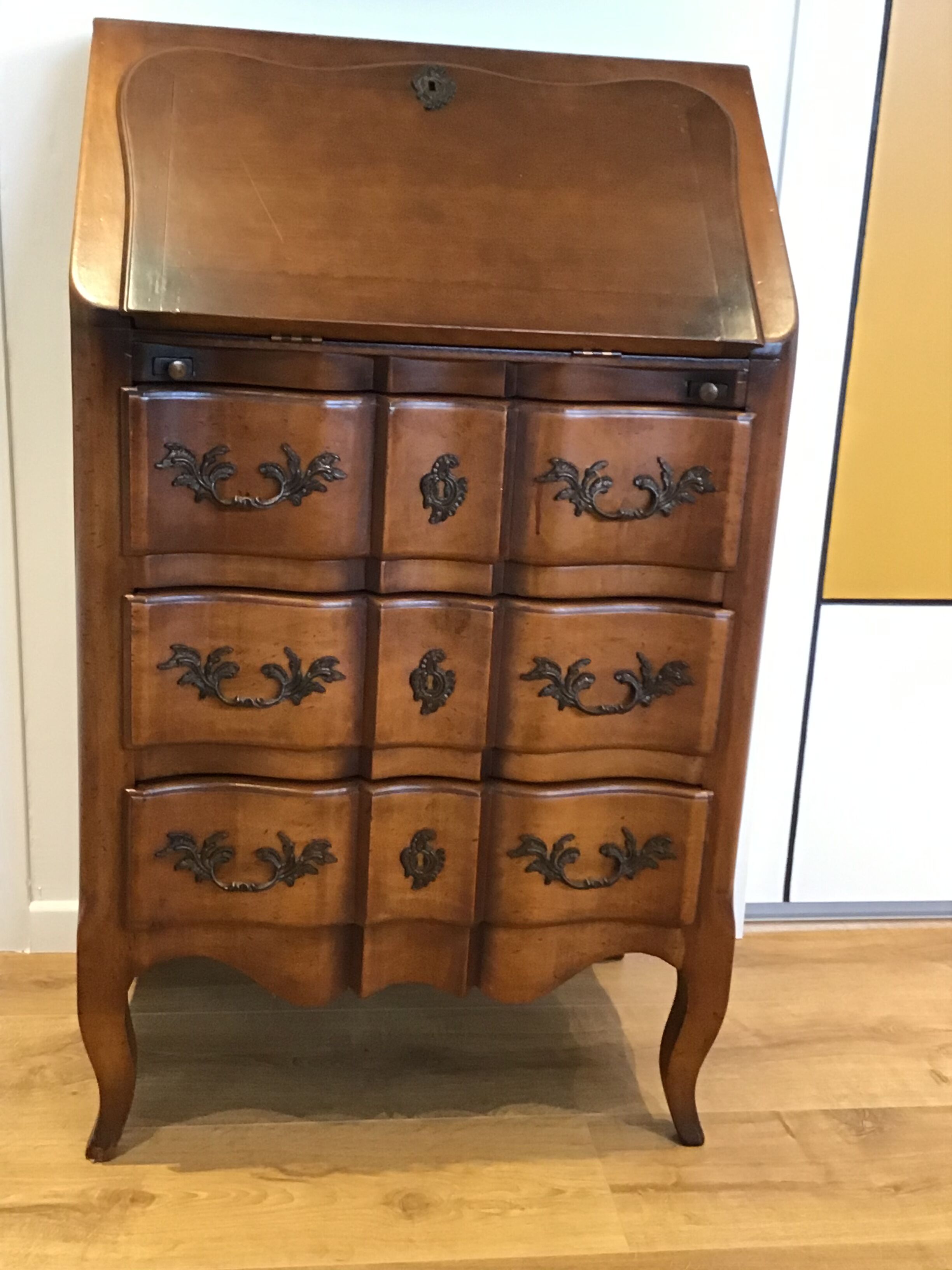 Secretary scriban Louis XV