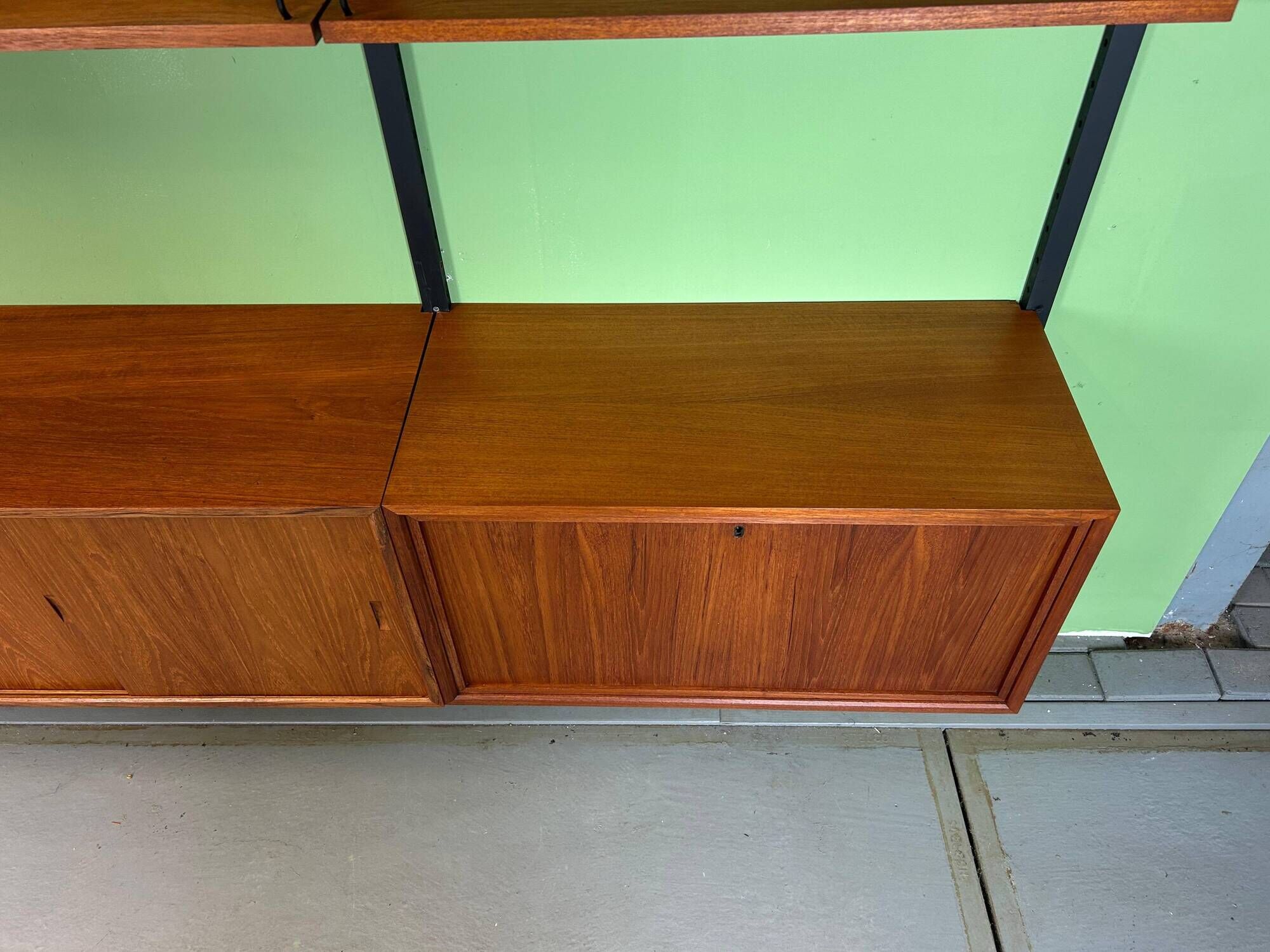 Poul Cadovius Mid- Century Modern Modular Teak Wall Unit Shelving for Cado