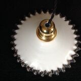 White opaline suspension