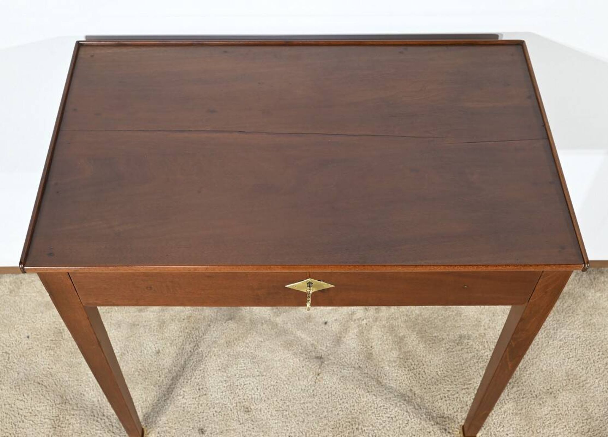 Table en acajou de Cuba, époque Directoire, début XIXème