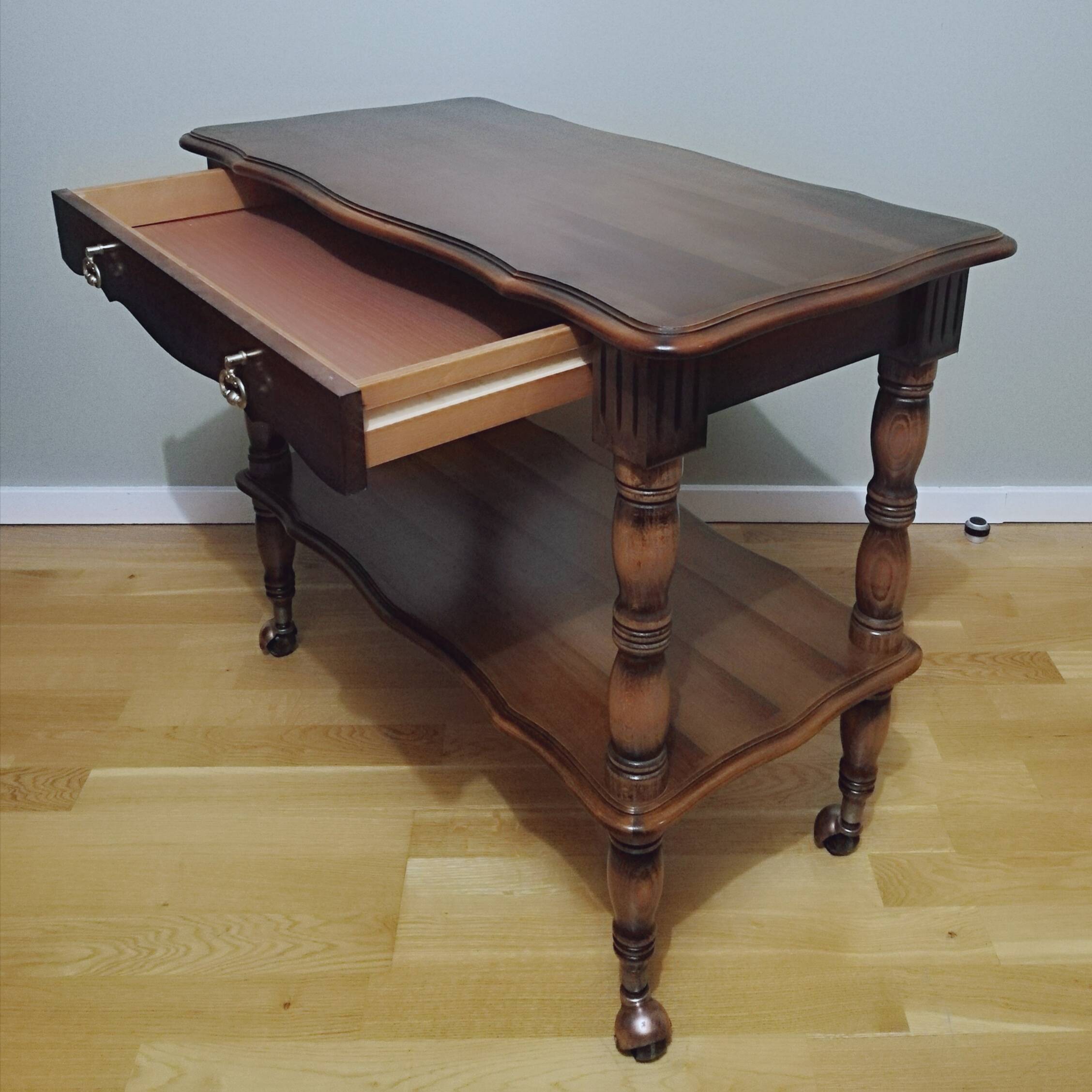 Oak trolley on wheels