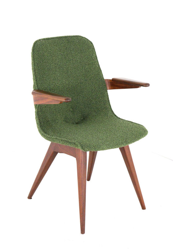 Chaise G.J. van Os