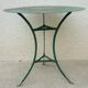 Table de jardin ancien tripode en métal