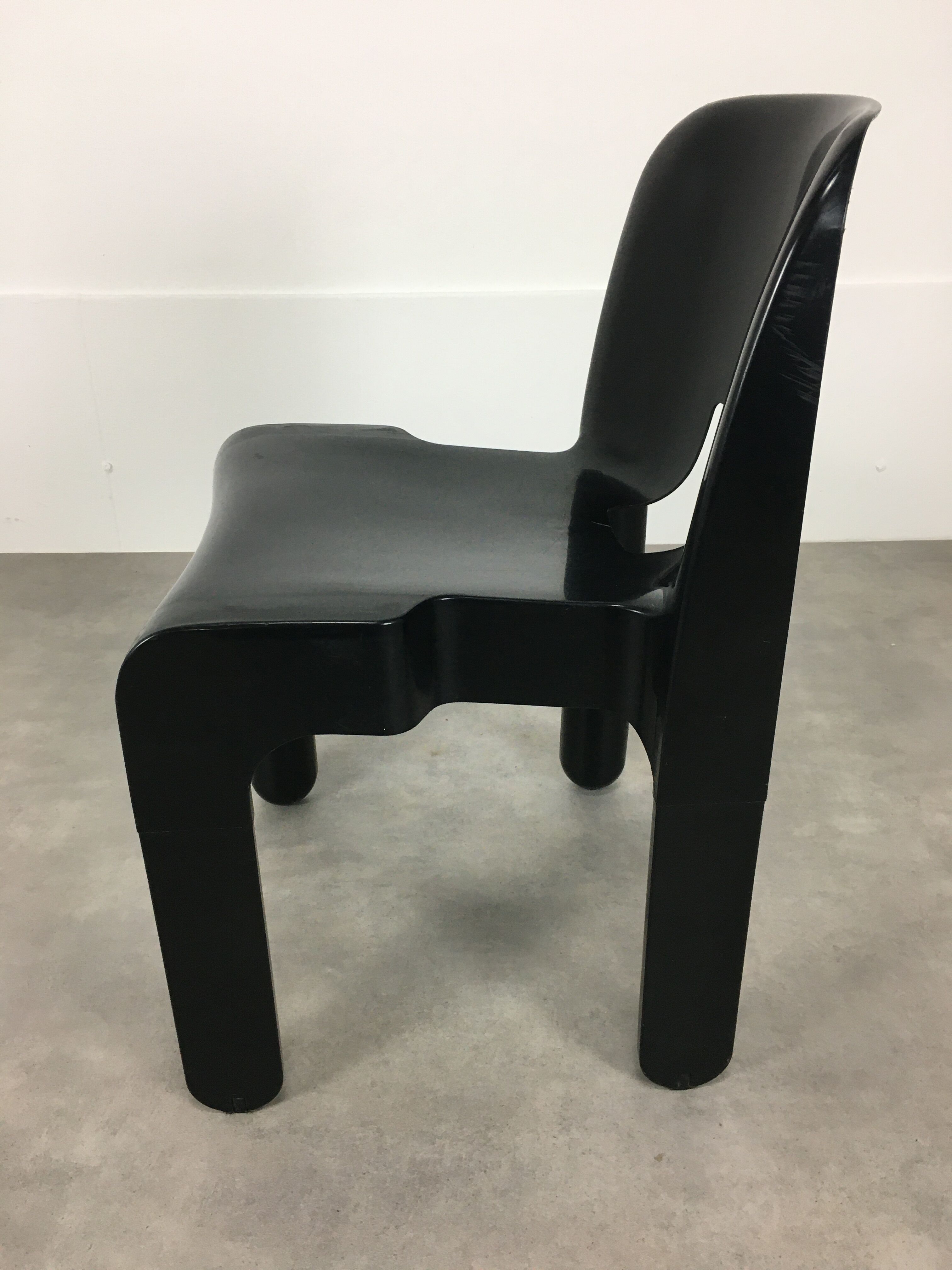 Universale Chair 4867 by Joe Colombo for Kartell, 1970 space age