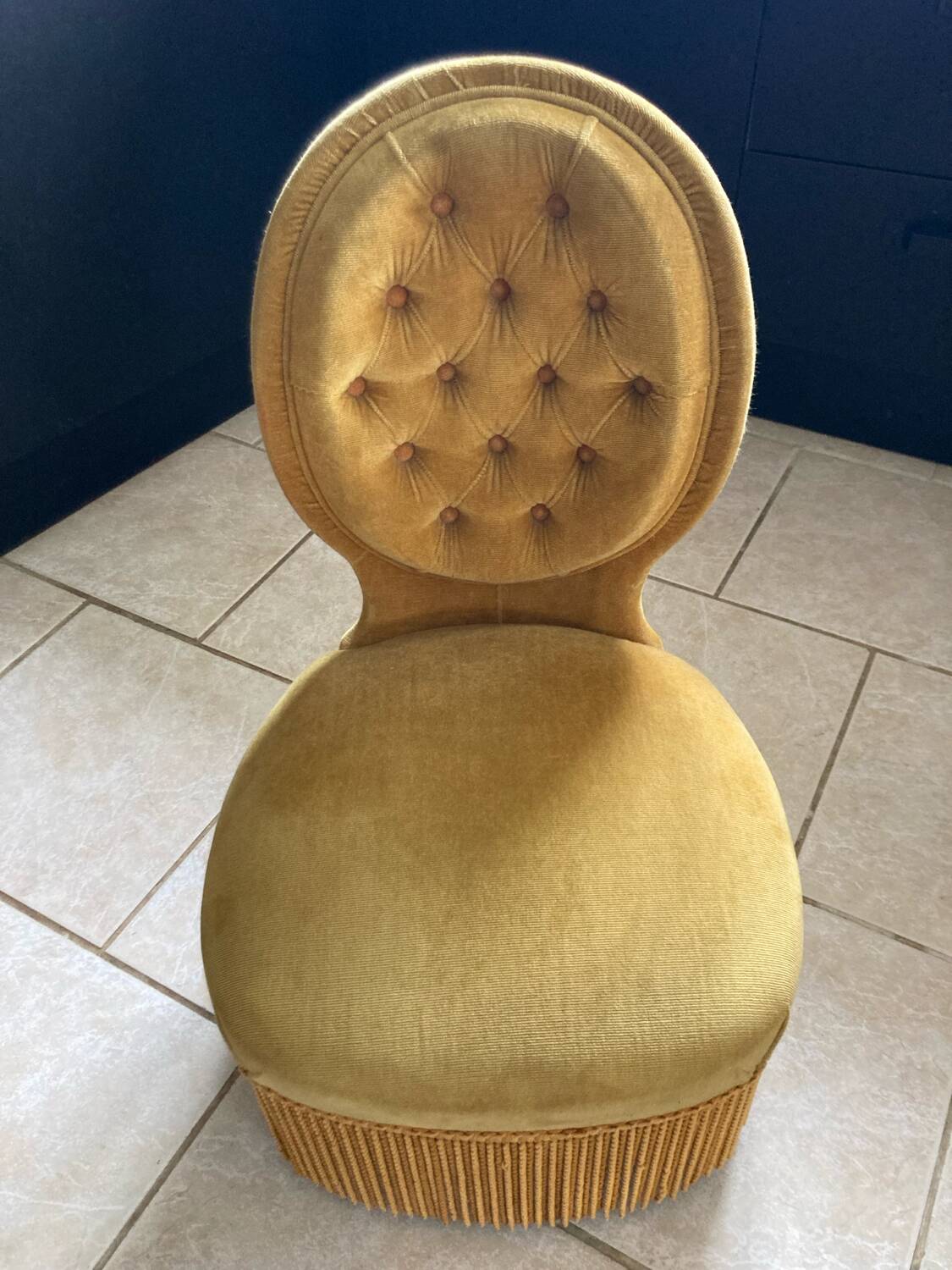 Golden yellow velvet toad pouf