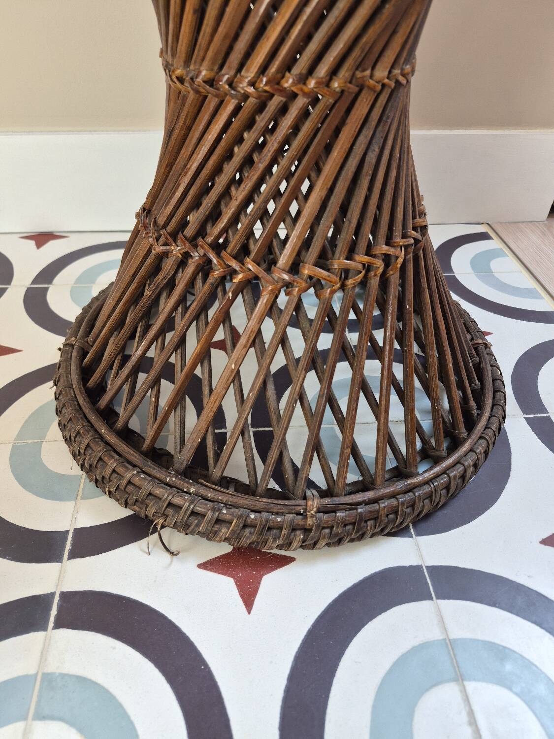 Rattan stool