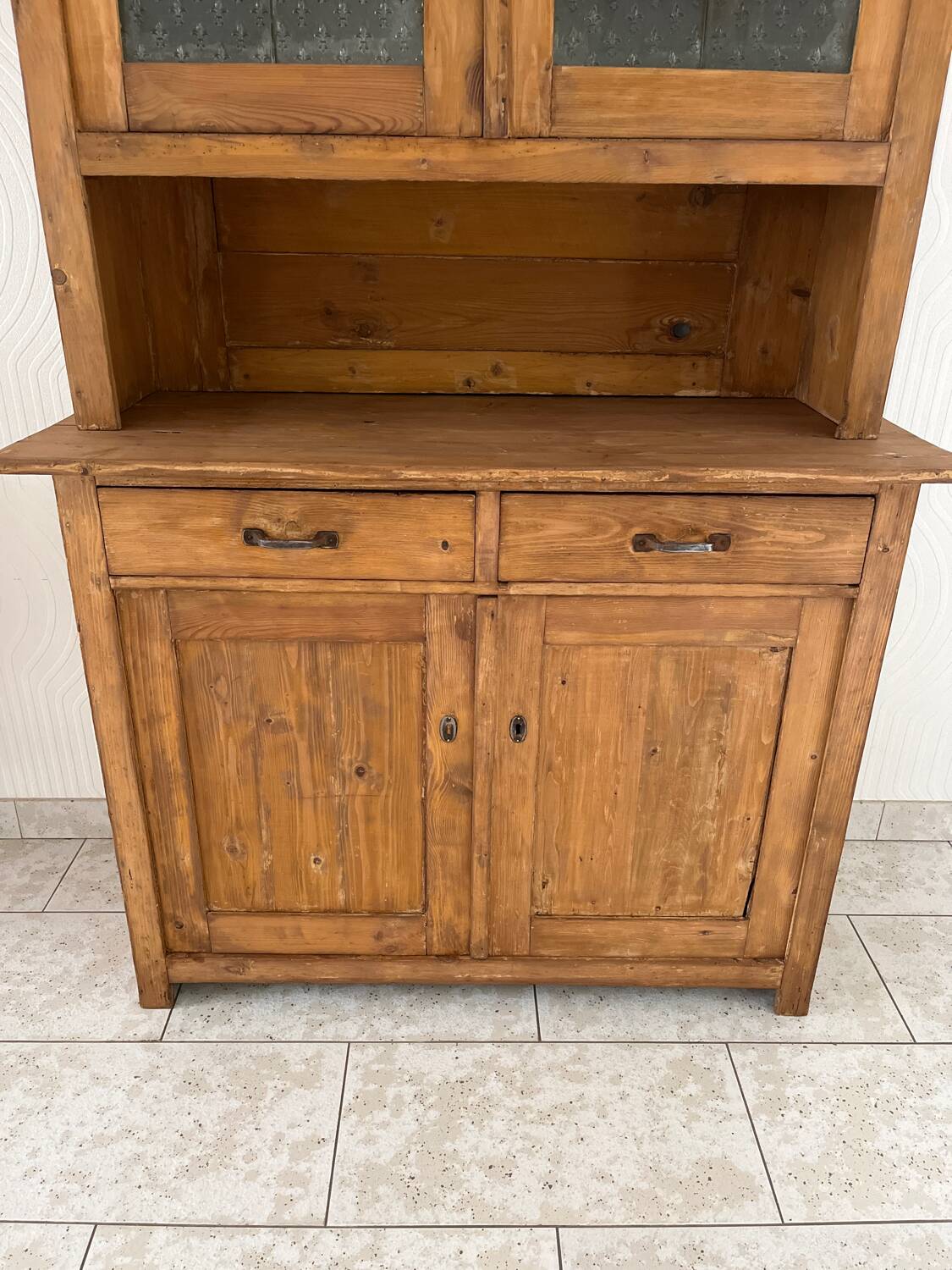 Antique dresser with glass doors and fleur-de-lys from the 50s