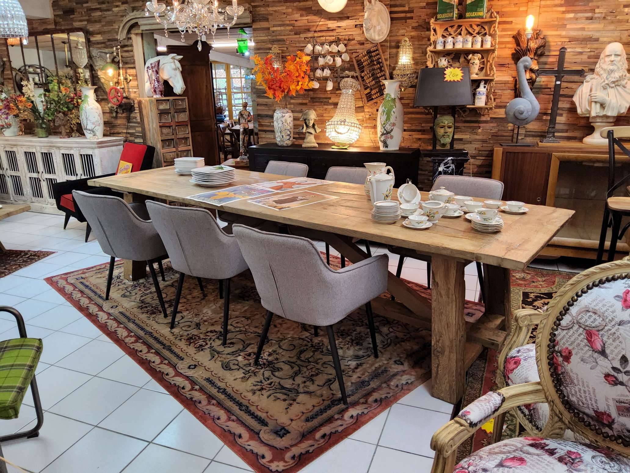 Large farmhouse table