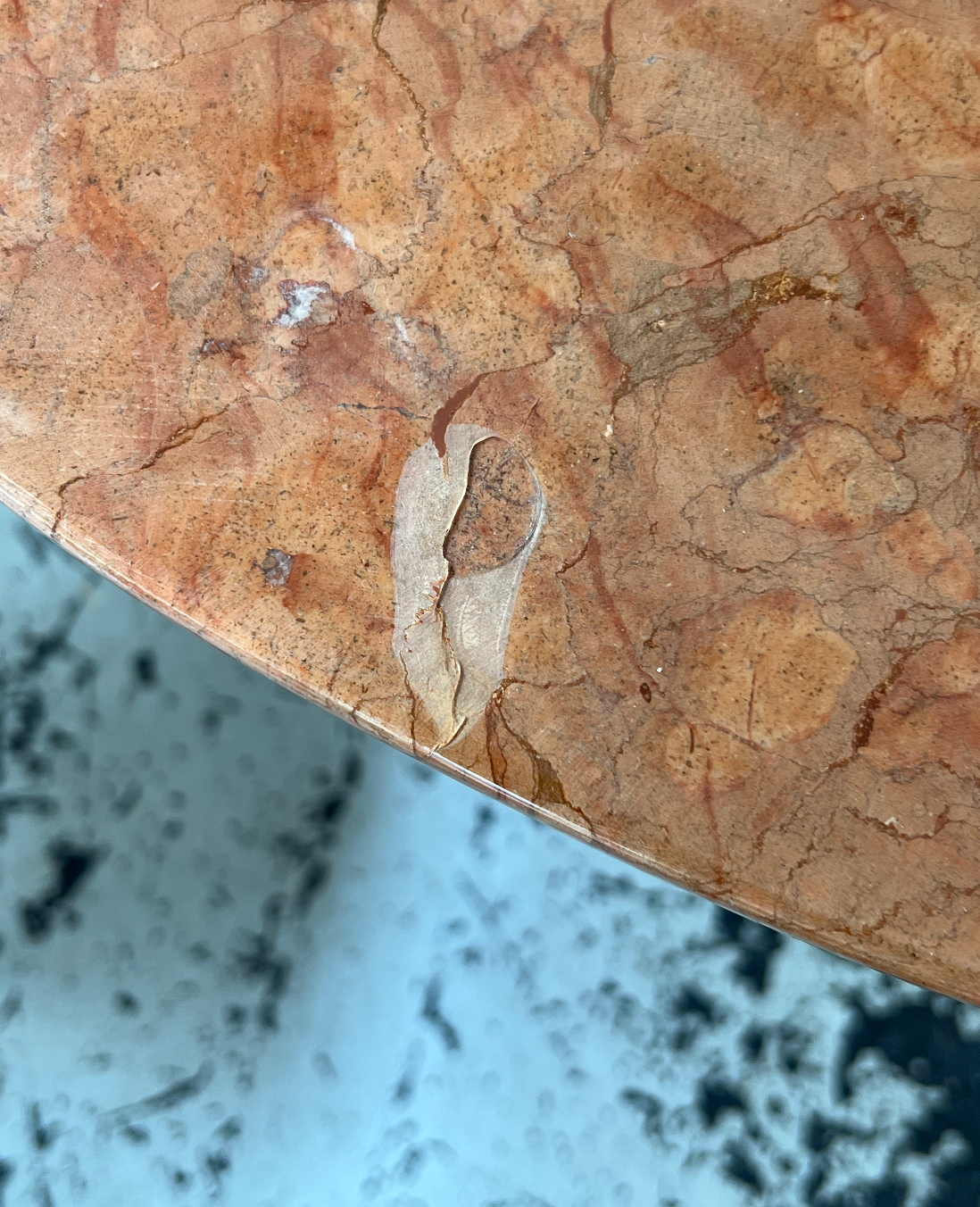 Dining table in vintage alicante red marble