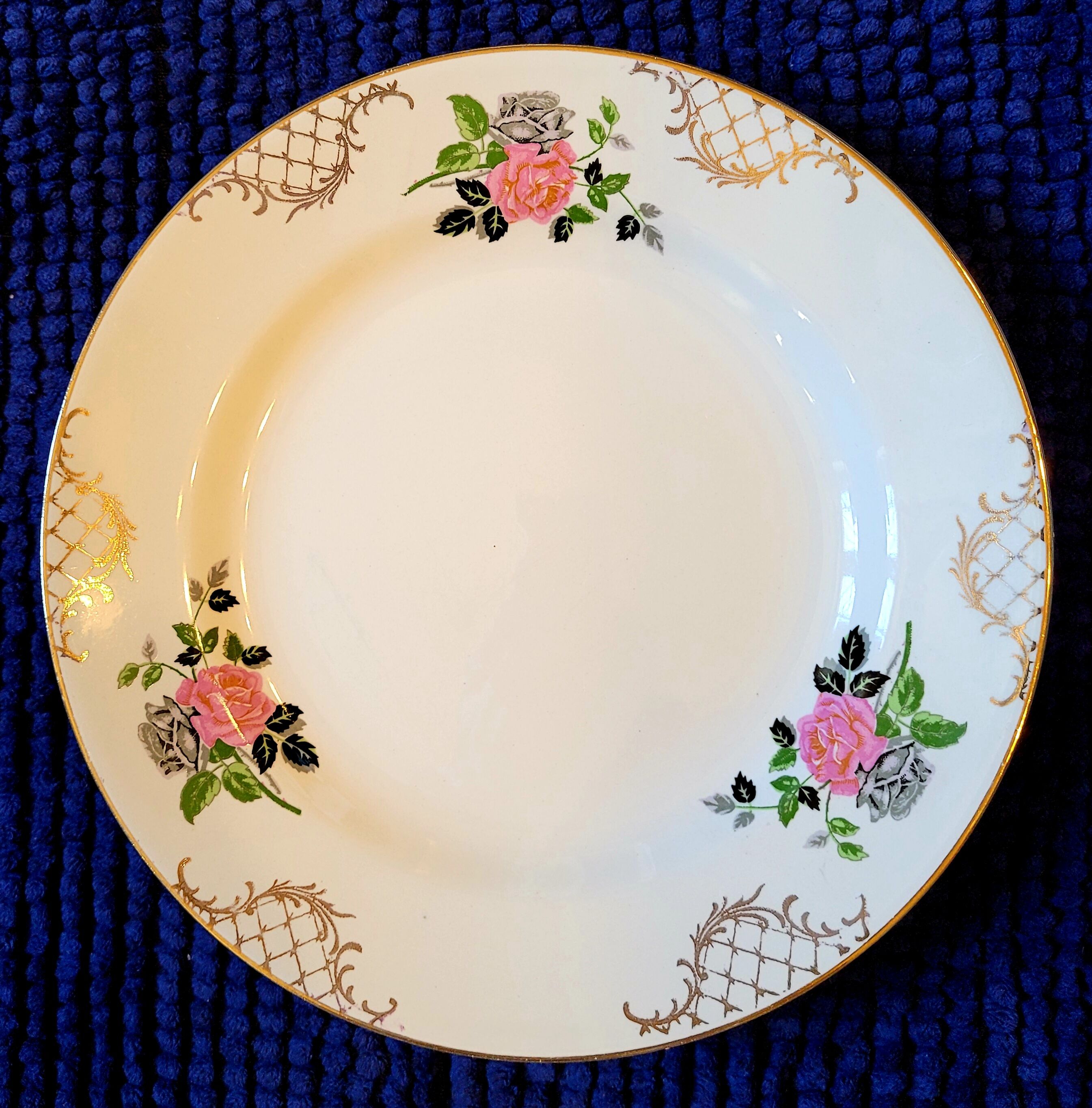 Vintage antique flat plates decorated with Sarreguemines flowers
