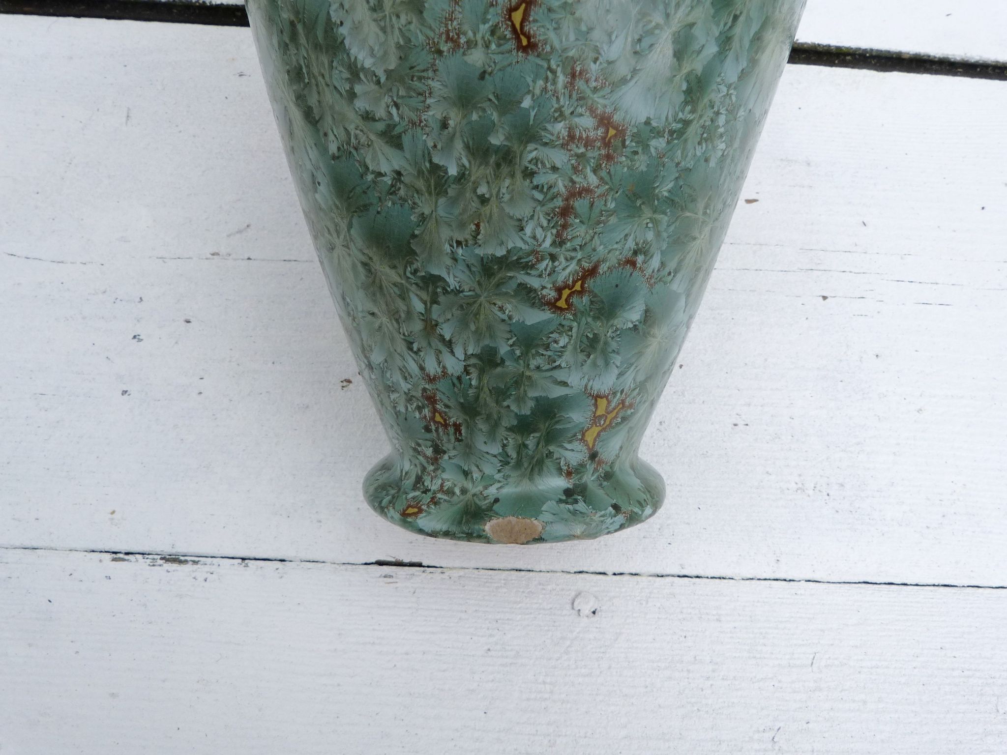 Vase  Art déco en grés de Pierrefonds cristallisé vert