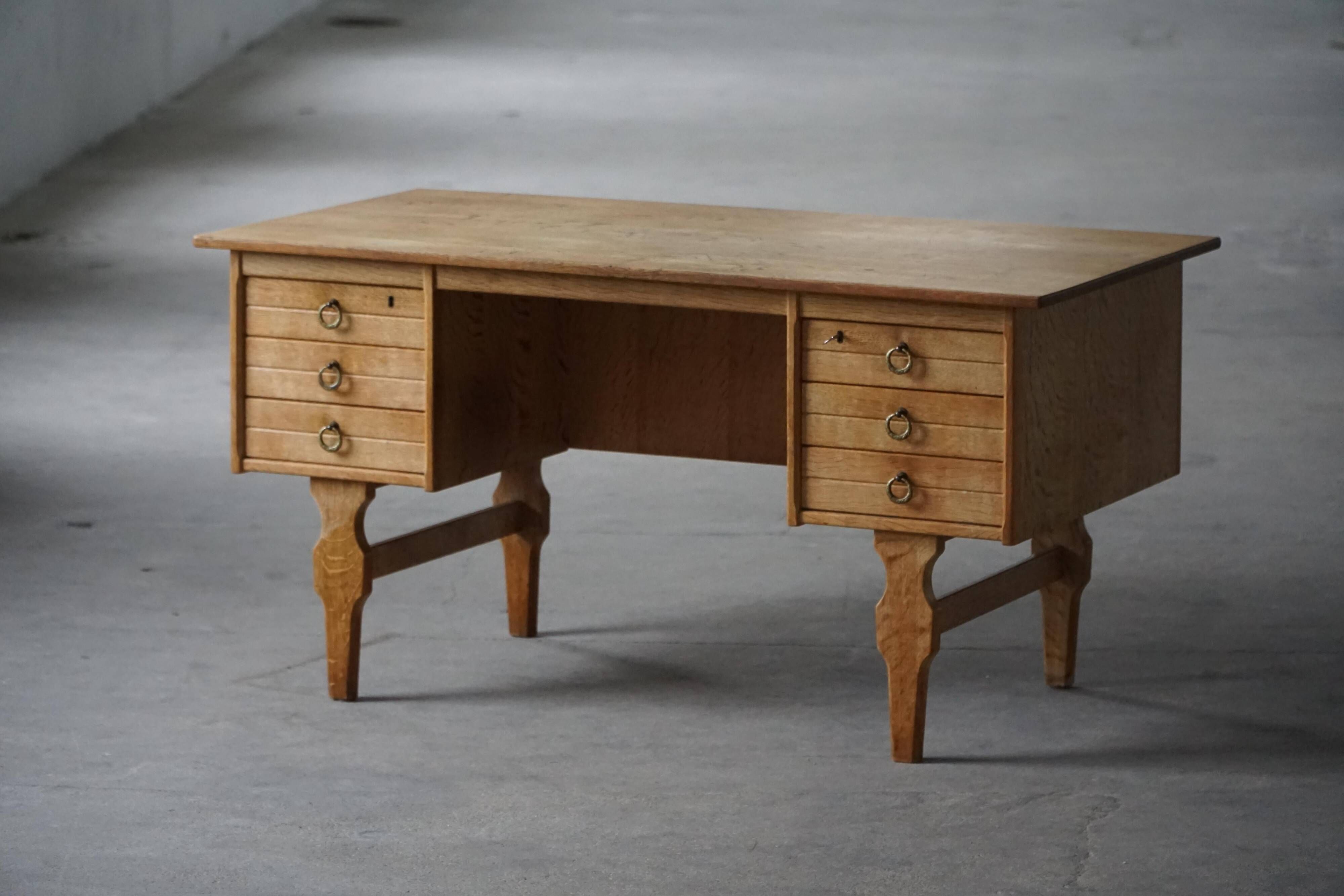 Free-standing oak desk by Henning Kjærnulf, mid-century Danish modernism, 1950s.