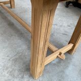 Oak farmhouse table and its 2 benches