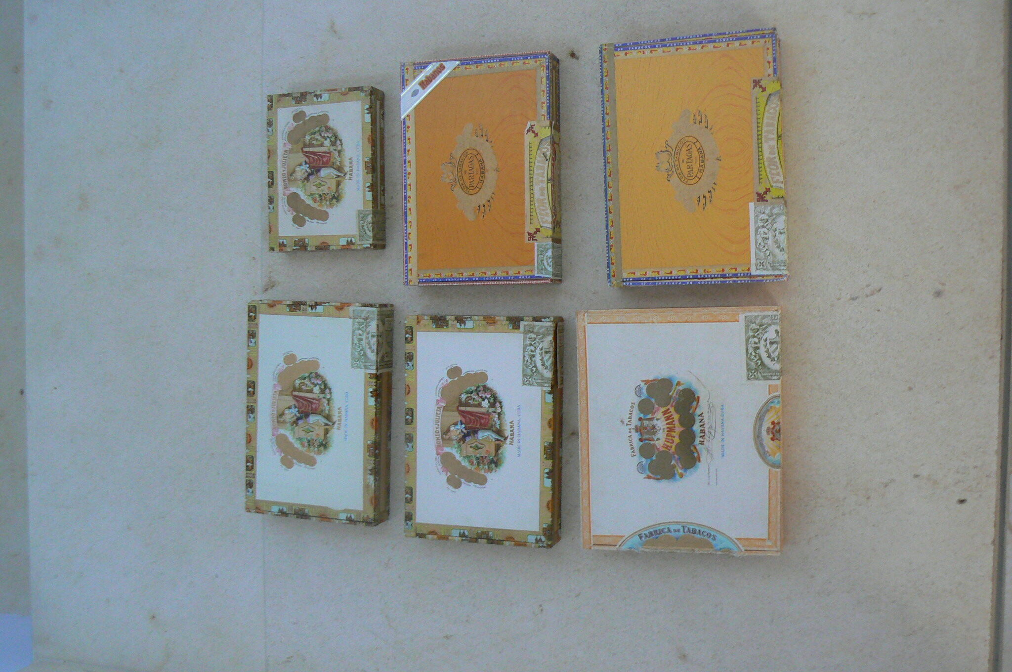 Empty cigar boxes from CUBA (set of 6 boxes)