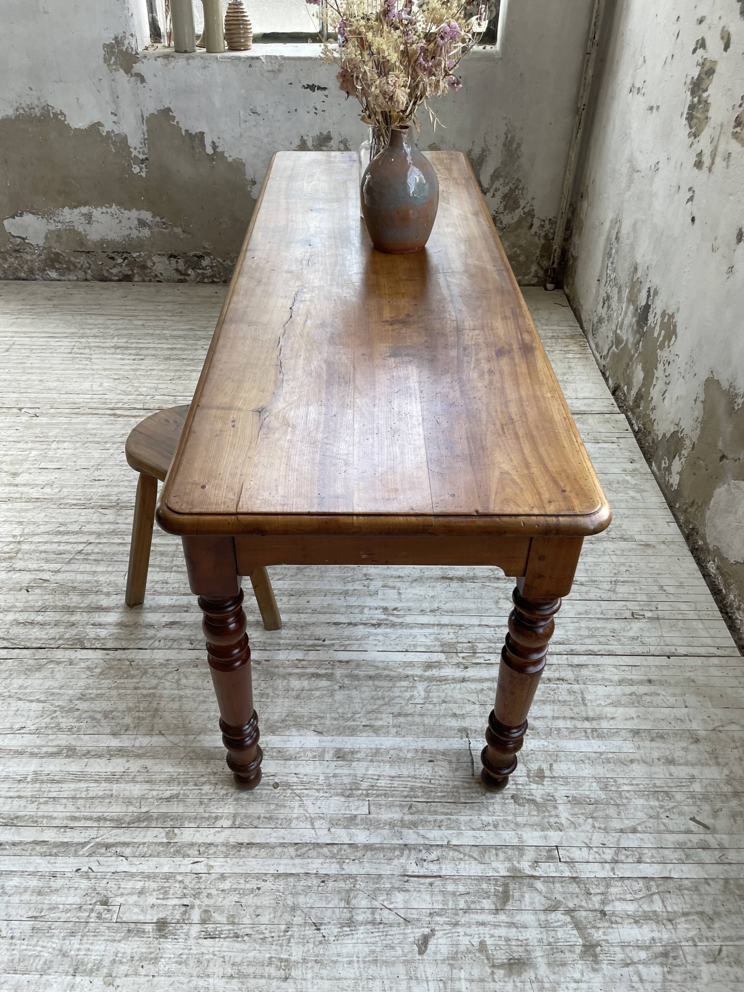 Walnut farm table 185 cm