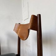 Set of 4 Italian chairs by Gianfranco Frattini.