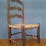 Chaise  d enfant  paillee