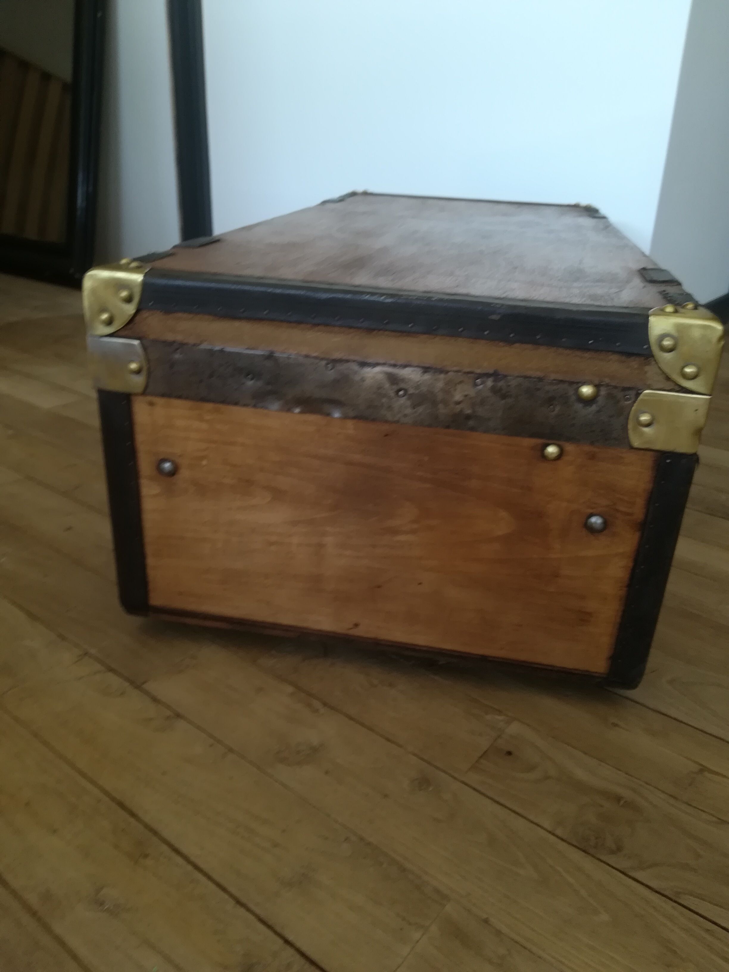 Old suitcase