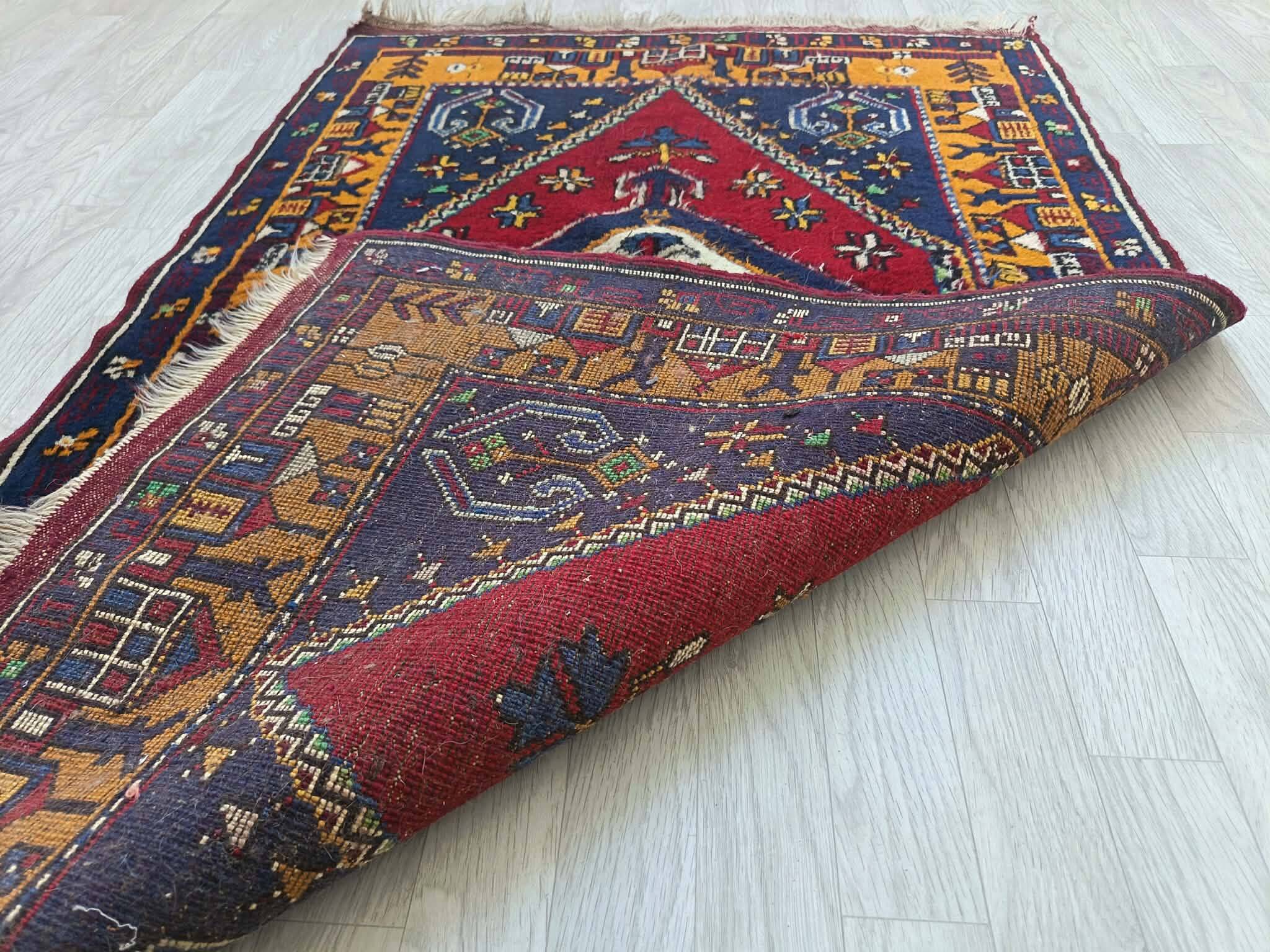 Handmade Yahyali carpet